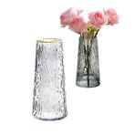 Imagen de Florero de vidrio labrado conico borde dorado