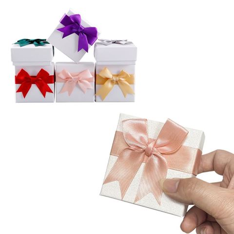 Imagen de Caja de regalo con moña