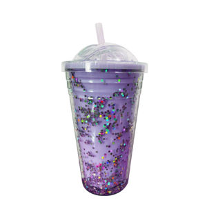 Imagen de Vaso plástico de  doble pared con tapa y brillos 500ml