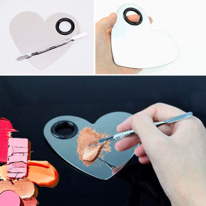 Imagen de Paleta mezcladora de maquillaje con espátula diseño corazón