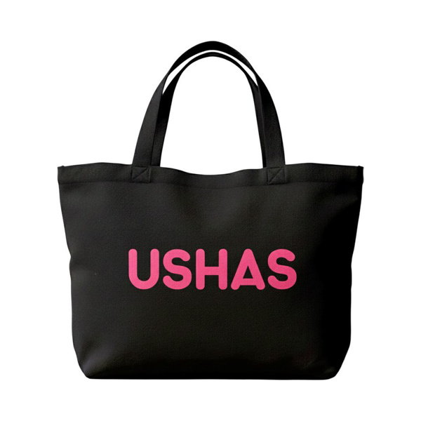 Imagen de Bolso Ushas en tela con asas para colgar.