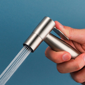 Imagen de Ducha higiénica bidet para inodoro con llave de corte